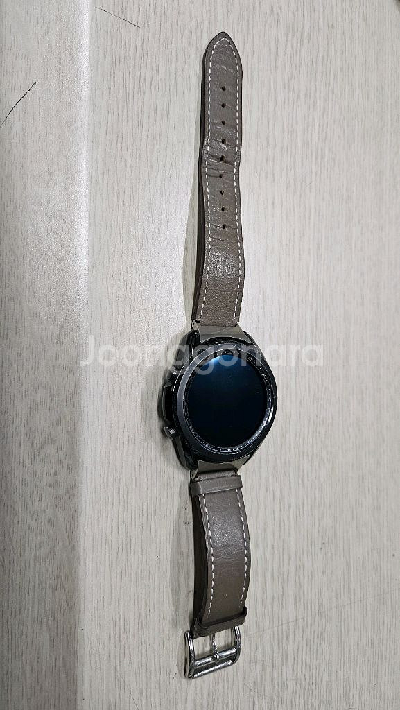 갤럭시 워치3 클래식 47mm--8