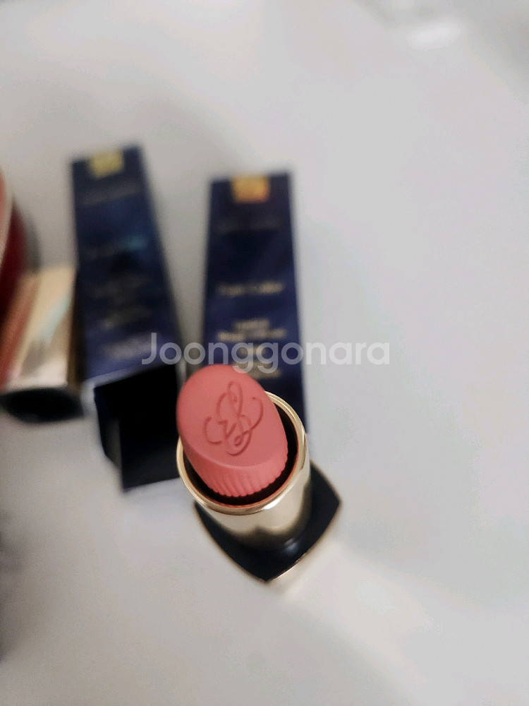 에스티로더 립스틱 새상품 세 개 일괄--1