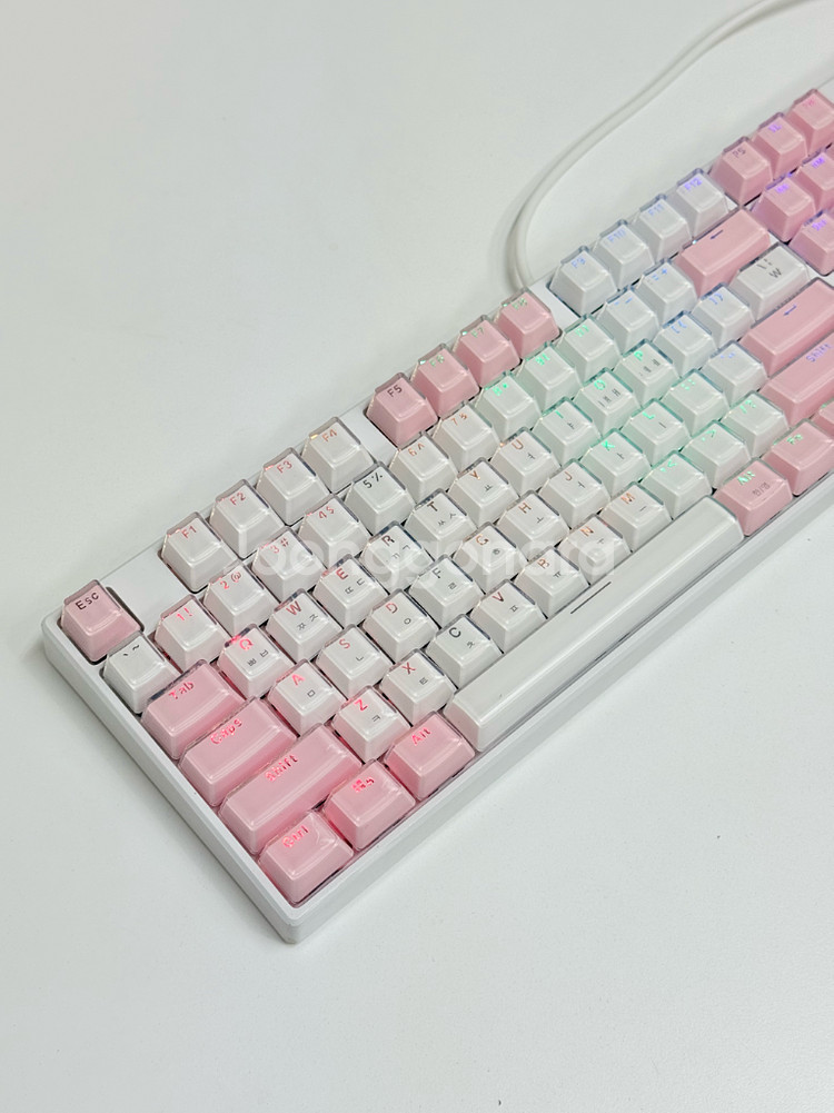 앱코해커 AN05 아이스큐브 화이트 핑크 기계식 키보드 마우스 헤드셋 스피커 사운드바--4