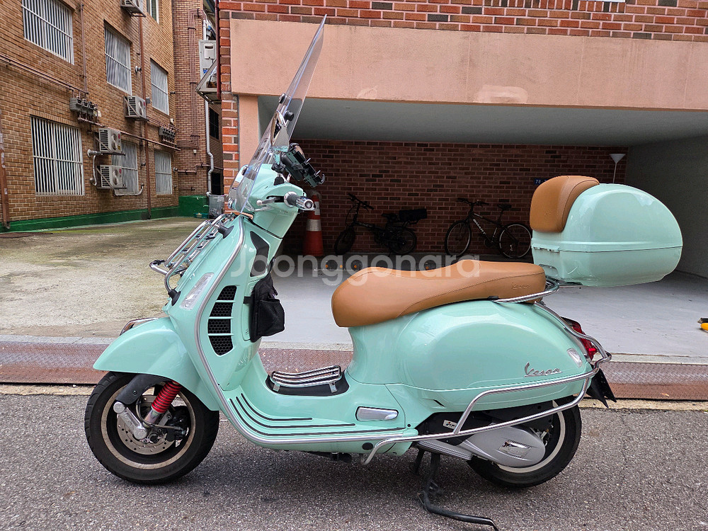 베스파 GTS125 22년식 릴렉스그린 수원--2