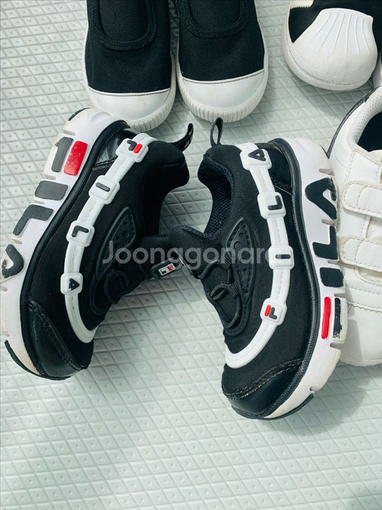 남아운동화 휠라 150-160--1