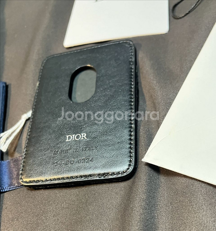 디올 새들 마그네틱 카드 홀더 그레인드 카프스킨 블랙--6