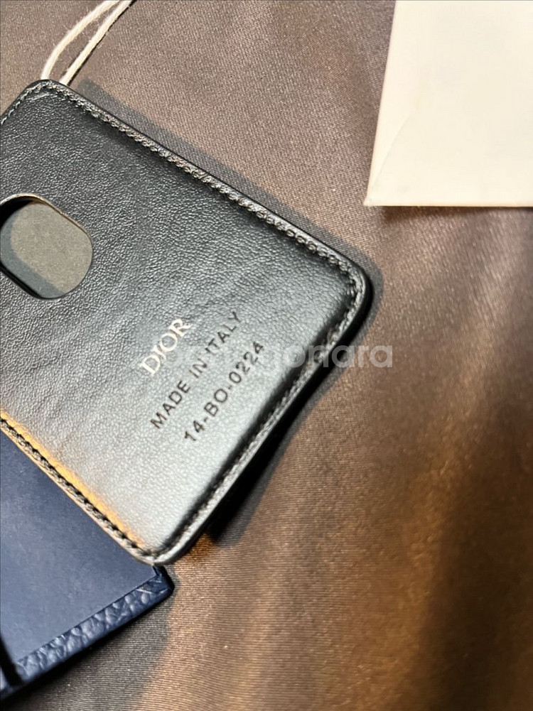 디올 새들 마그네틱 카드 홀더 그레인드 카프스킨 블랙--9