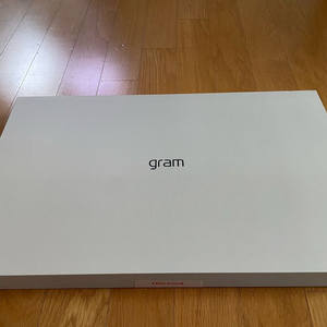 LG그램 프로 17인치(울트라7,외장그래픽 RTX4050, 윈11설치)