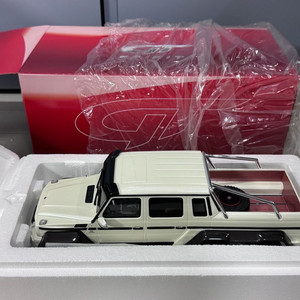 1:18 GTSPIRIT G바겐 6x6 다이캐스트 판매