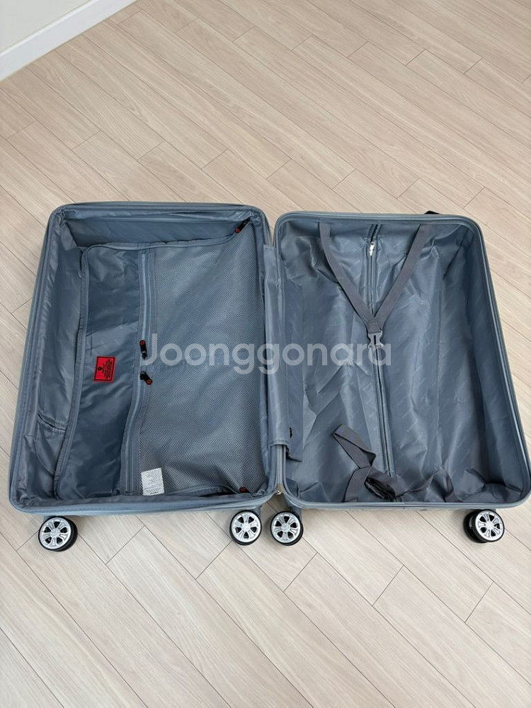 28인치 폰티악 캐리어 새물건입니다.--1