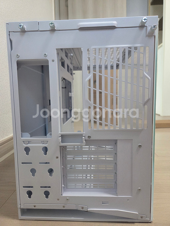 리안리 O11 MINI V2 화이트 팝니다--3