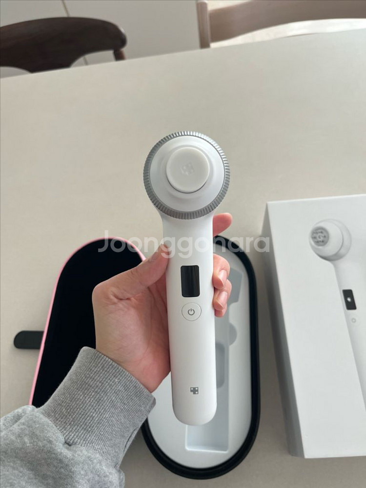 메디큐브 울트라튠 새상품 풀박스(전용케이스/정품등록x/미사용)--2