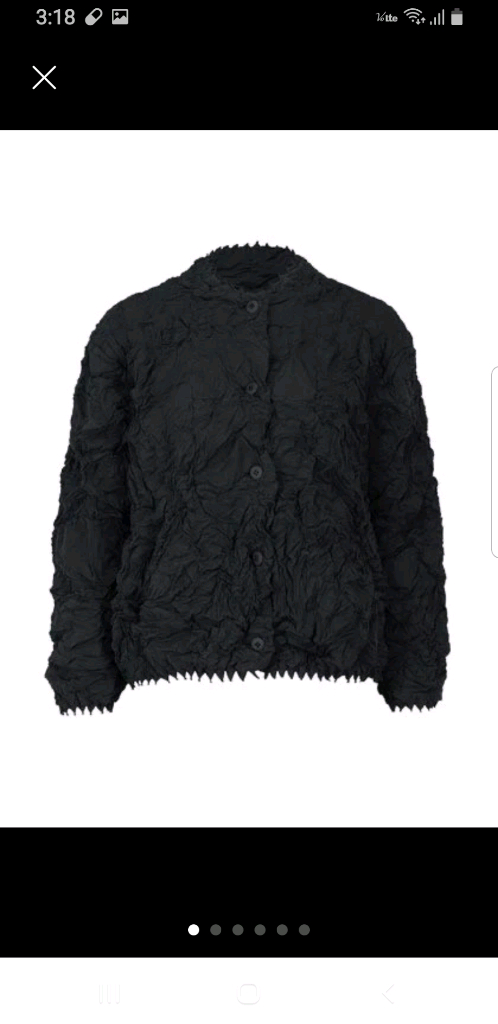 플리츠플리즈 가격내림 이세이미야케 하트 쿠모시보리 코트 이미지