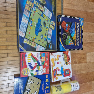 부루마블 .러시아워등 보드게임