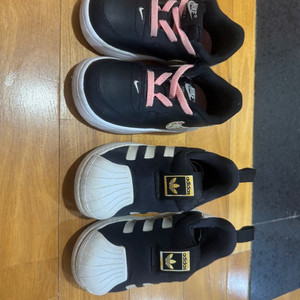 나이키/아디다스 130사이즈 유아 신발 판매