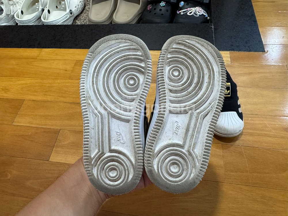 나이키/아디다스 130사이즈 유아 신발 판매--1