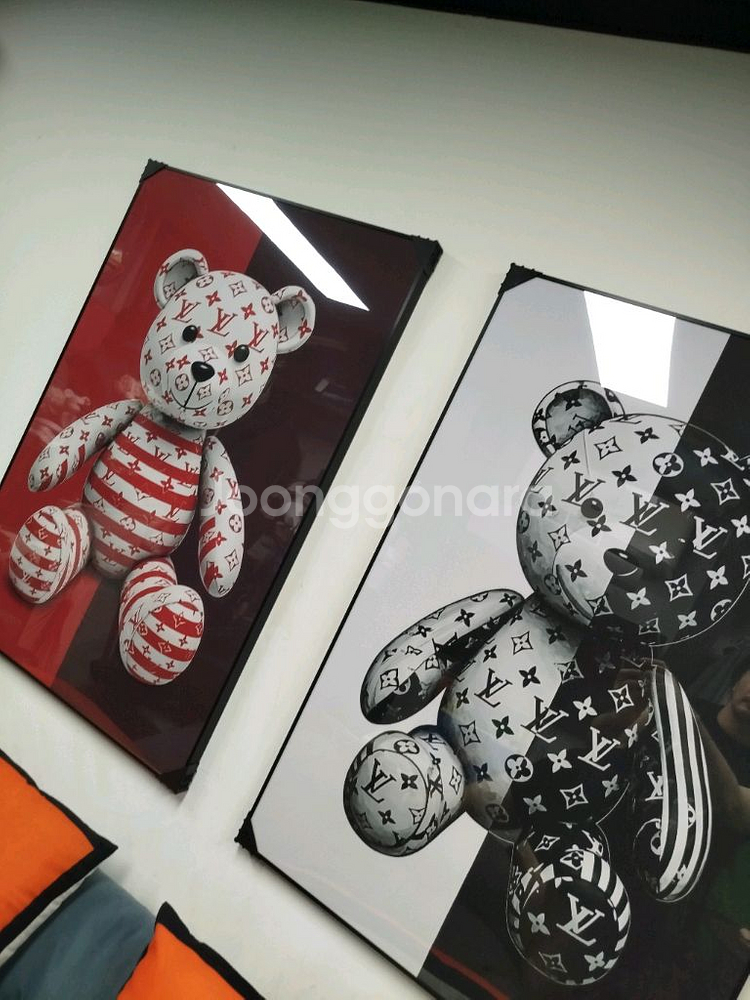 루이비통 베어브릭 피규어 카우스 대형 그림 액자 명품그림 명품액자 인테리어소품 인테리어액자 곰그림--5
