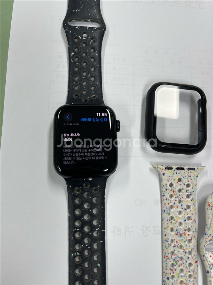 애플워치 SE2 44mm 블랙 나이키 버젼 판매합니다.--7