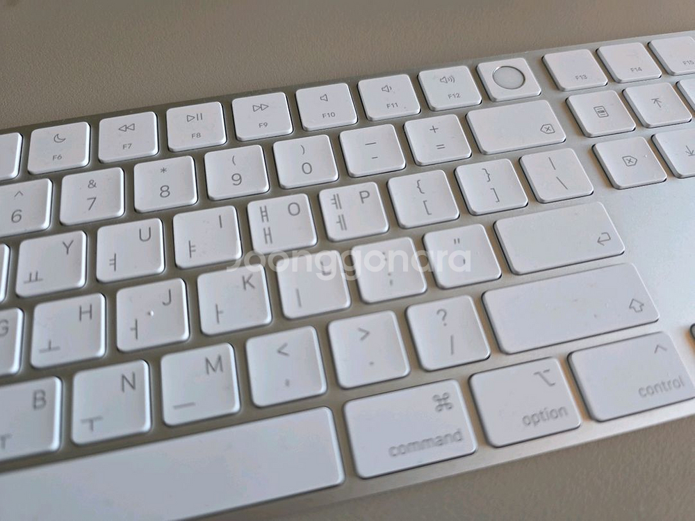 애플 매직키보드 터치id 풀사이즈 usb-c 넘버릭키보드 a3119--1