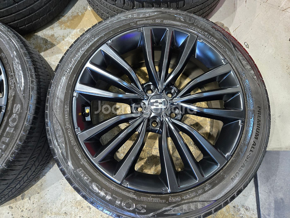 (판매) 스팅어 무광 18인치 휠타이어 판매합니다--1