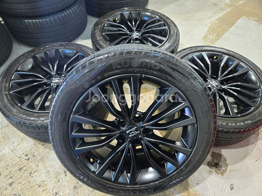 (판매) 스팅어 무광 18인치 휠타이어 판매합니다--7