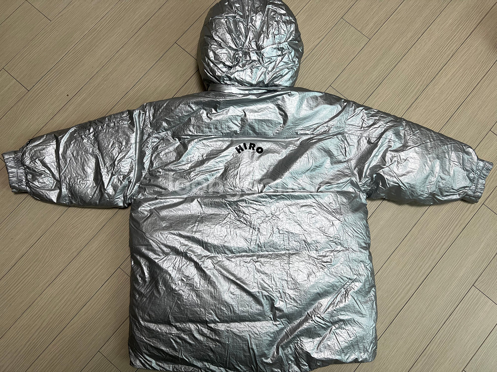 23히로 은갈치 실버 패딩 120 택포--1