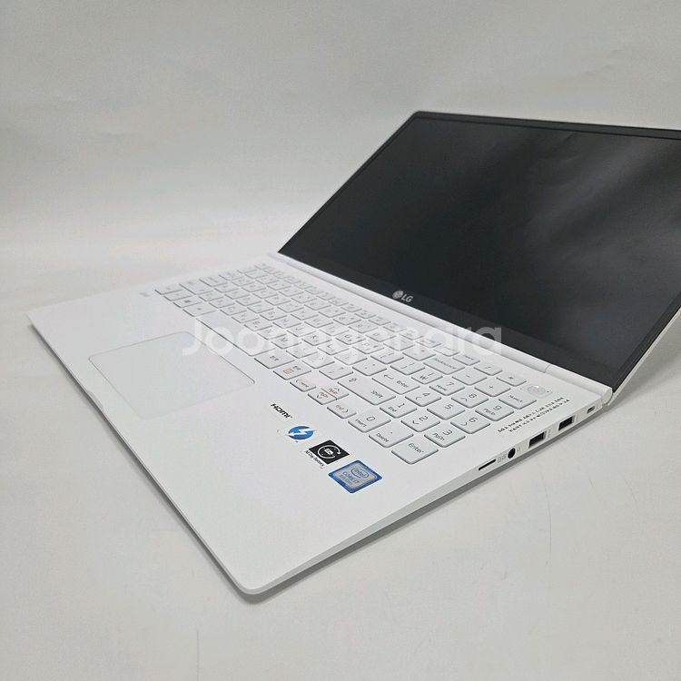 엘지노트북 i7 화이트 그램 1kg/16G/윈11--4