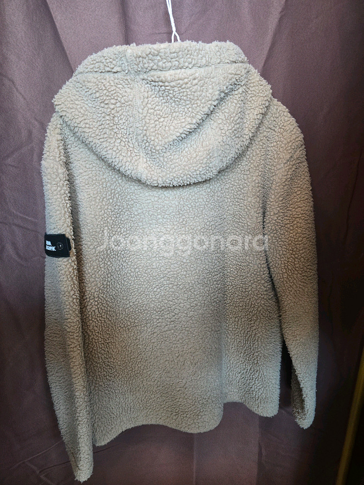 내셔널지오그래픽 후드 집업--3