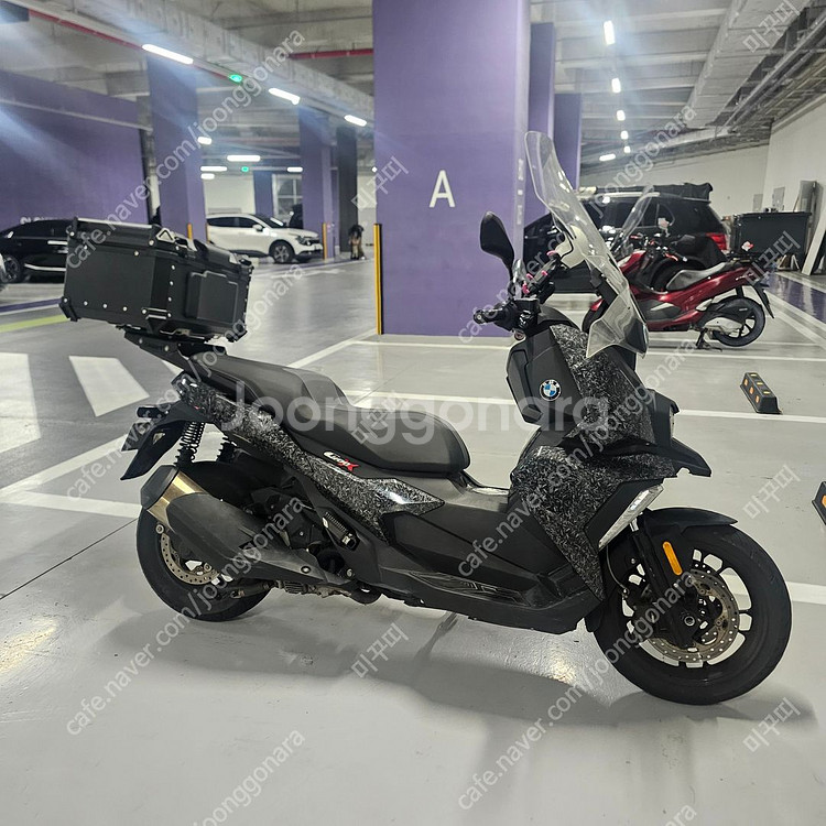 BMW C400X 22년식 15800키로 510만원--0