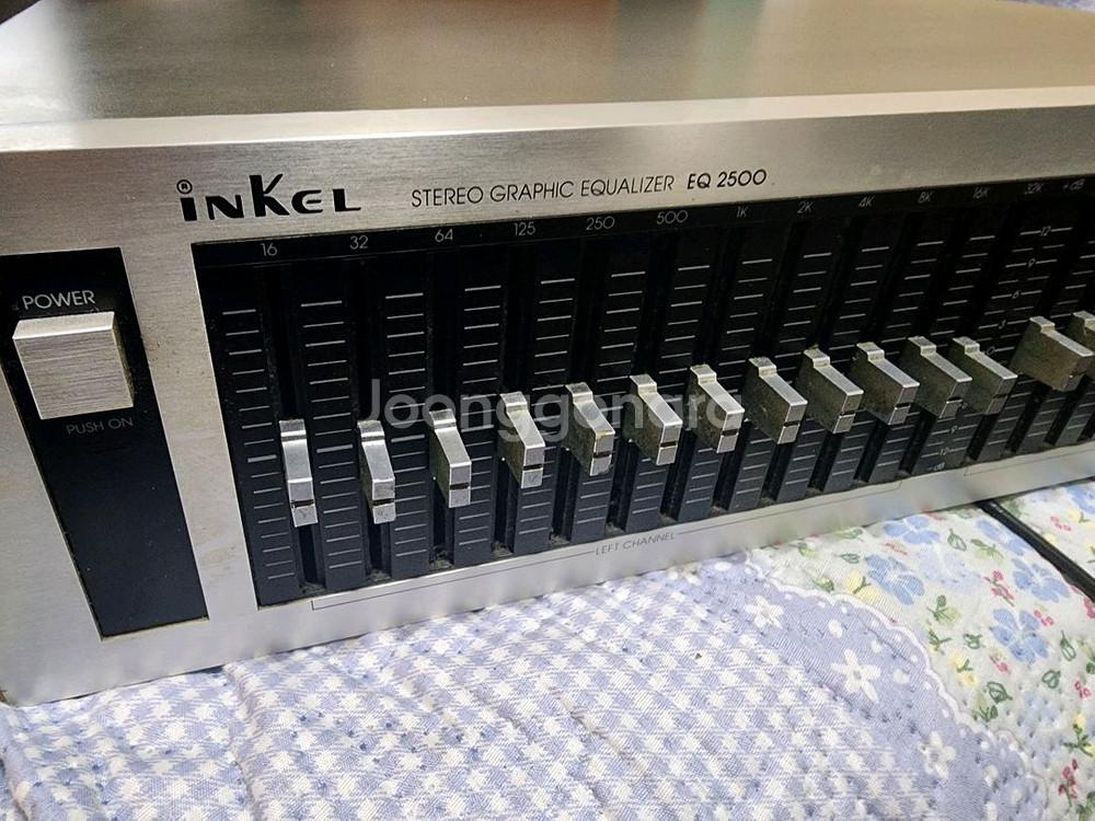 인켈 EQ 2500 스테레오 그래픽 이퀄라이저--0