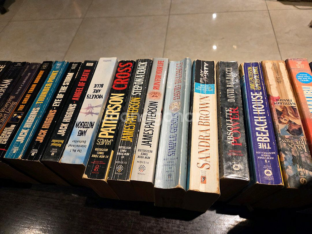 영어 소설 베스트셀러 작가들 작품 착한금액 디스플레이윈서--5