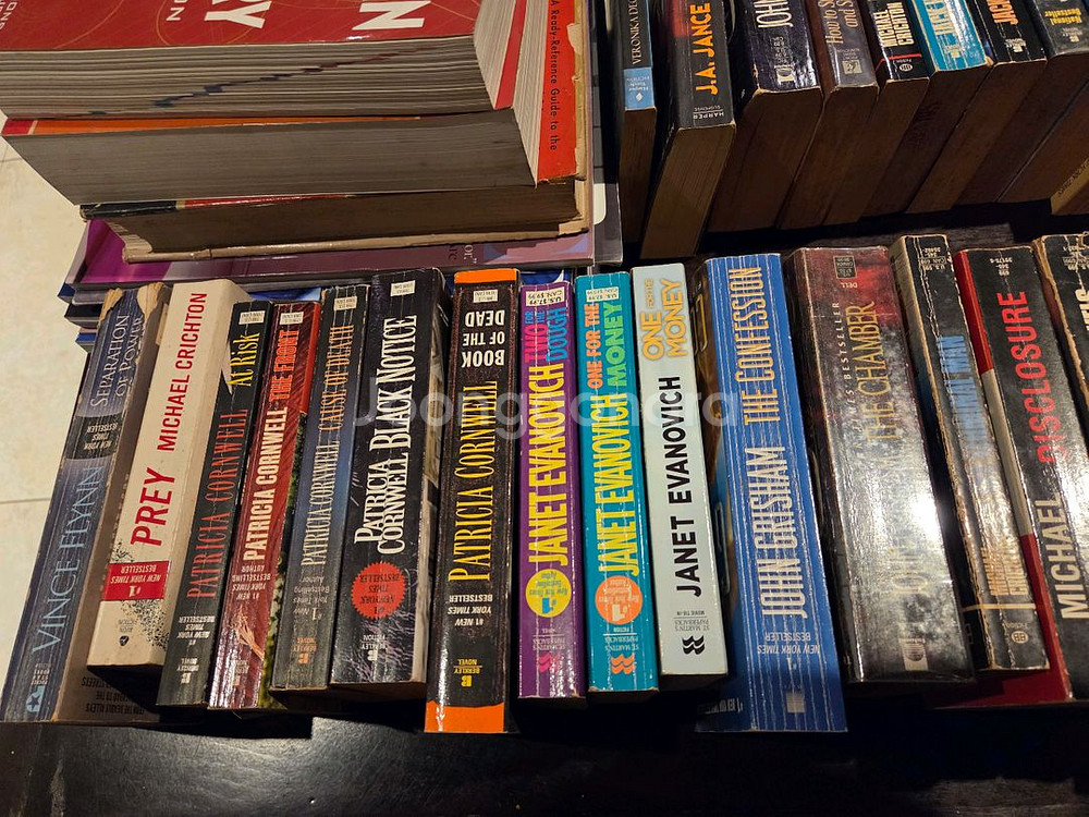 영어 소설 베스트셀러 작가들 작품 착한금액 디스플레이윈서--6