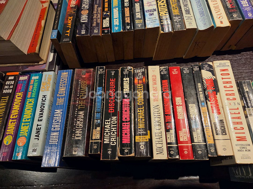 영어 소설 베스트셀러 작가들 작품 착한금액 디스플레이윈서--7