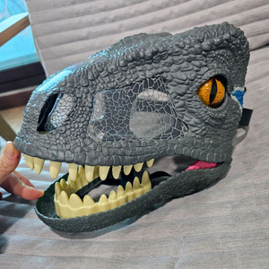 마텔 쥬라기월드 티라노사우루스 마스크