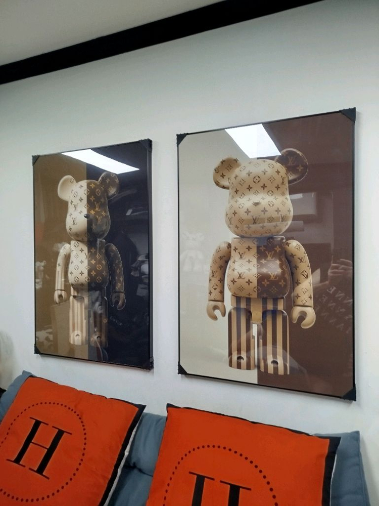 루이비통 베어브릭 피규어 카우스 대형 그림 액자 명품그림 명품액자 인테리어소품 인테리어액자 곰그림--6