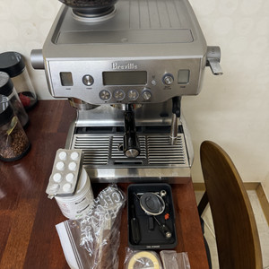 브레빌 BES980 에스프레소 커피머신