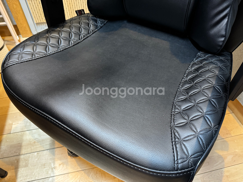 클라우드백 M900PQ 사무용의자 게이밍의자 컴퓨터의자--3