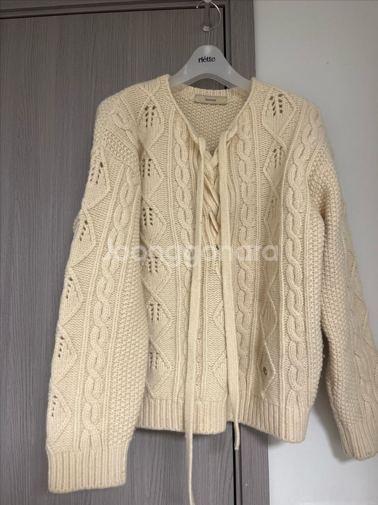 호와스 아일렛 니트 eyelet knit 크림--1