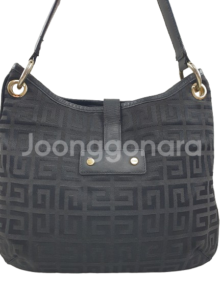 지방시 숄더백--3