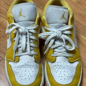 (GS) 조던 1 로우 폴른 (245) 이미지