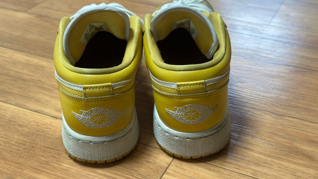 (GS) 조던 1 로우 폴른 (245) 이미지