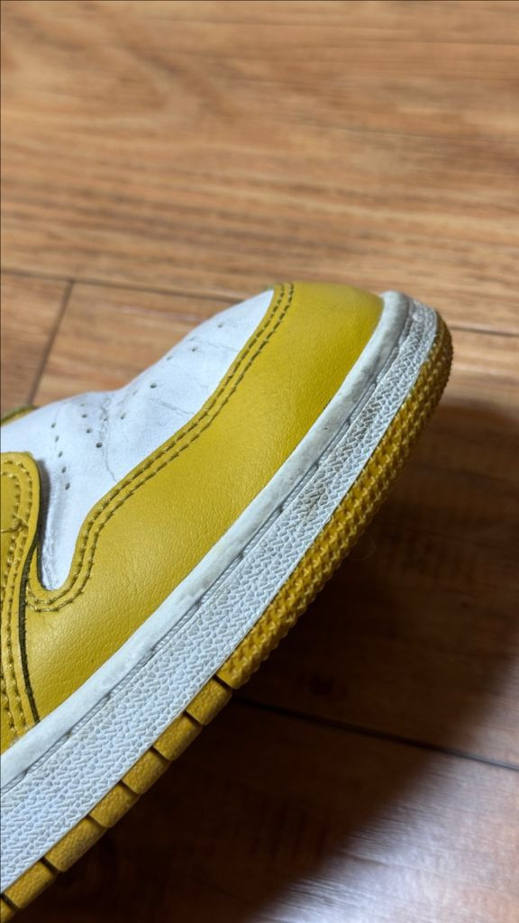 (GS) 조던 1 로우 폴른 (245) 이미지