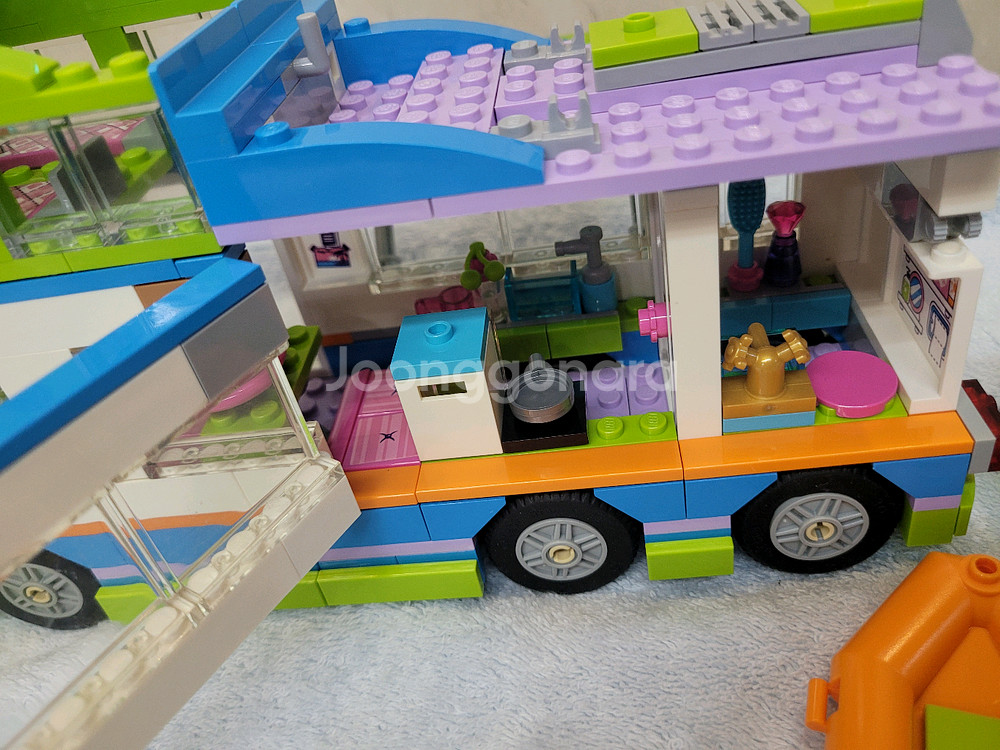 레고 프렌즈 41339 미아의 캠핑카--2