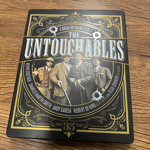 언터쳐블 4k 블루레이 판매합니다.