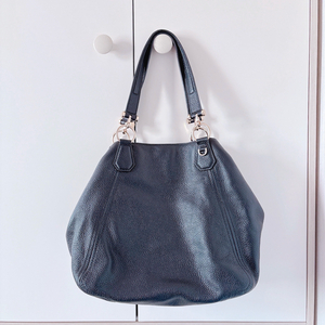 (상태좋음) 마이클코어스 가방 - 블랙 금장 소가죽 숄더백