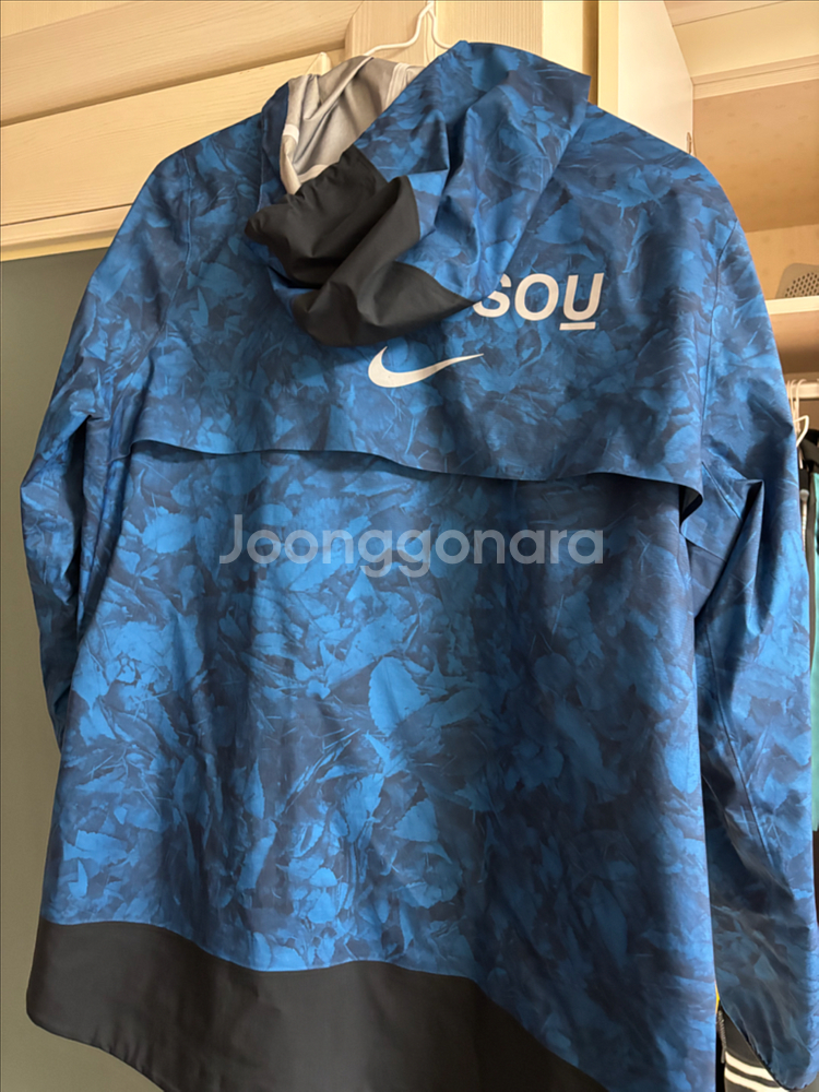 나이키 랩 바람막이 자켓 여성사이즈xl--2