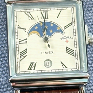 (새상품)타이맥스 x 노아 문페이즈브라운 가죽 시계