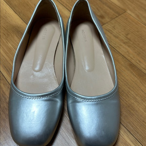 여성 실버 플랫슈즈 (240)