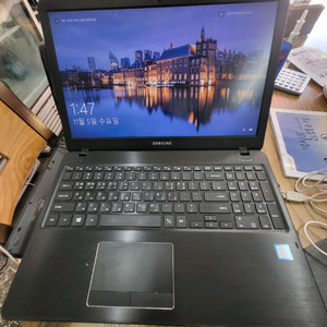 삼성노트북(nt501r5a) i3. 6세대