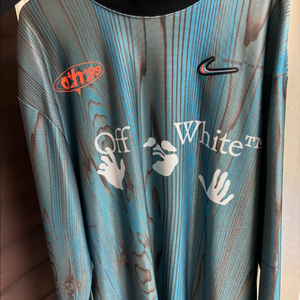 오프화이트 x 나이키 콜라보 긴팔 티셔츠 l