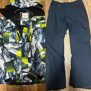 퀵실버 스키 보드 L 100 스키복 보드복 상하 바지 자켓 세트 오클리 데상트 피닉스 골드윈 카브 M