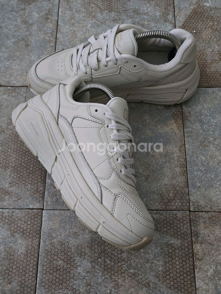 (230)내셔널지오그래픽 트리핀 스텝 스니커즈 운동화--3