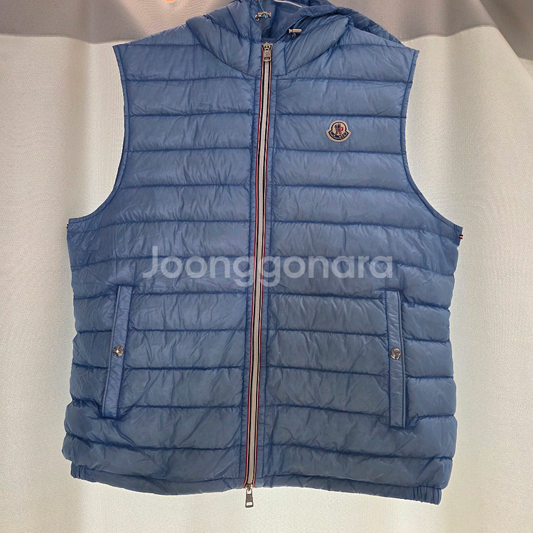 몽클레어 패딩 조끼 6사이즈--0