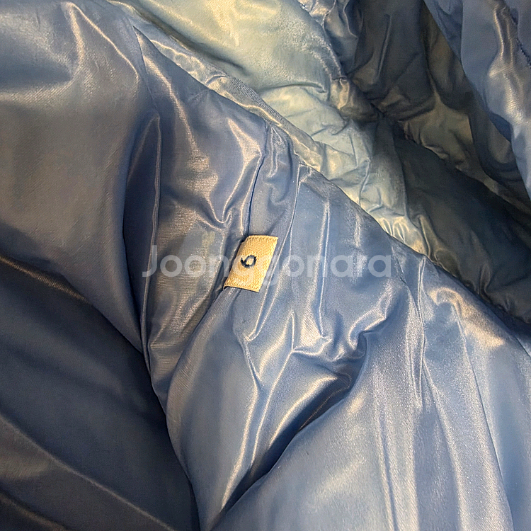 몽클레어 패딩 조끼 6사이즈--4